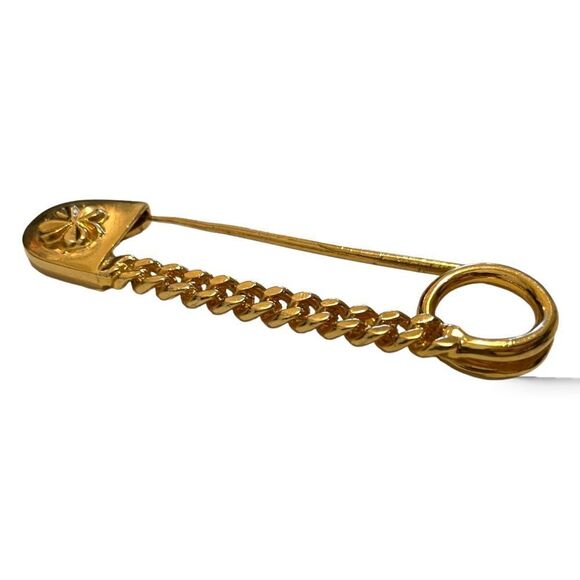 ā¤ļøSOLDā¤ļøCHANELāVintageĀ RAREāGold-toneāFourāLeafāCloverāClothesāPināBrooch - Picture 10 of 16